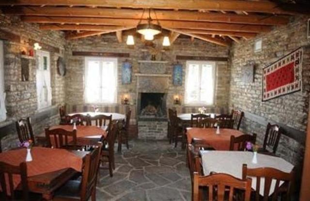 Tritoxo Guesthouse Koukkouli Bagian luar foto